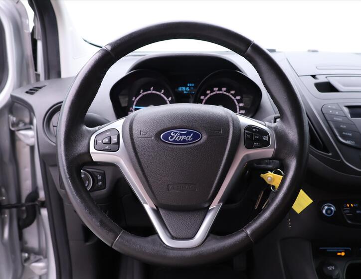 Ford Tourneo Courier 16