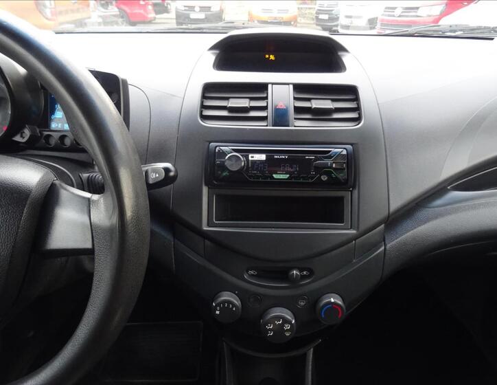 Chevrolet Spark 22