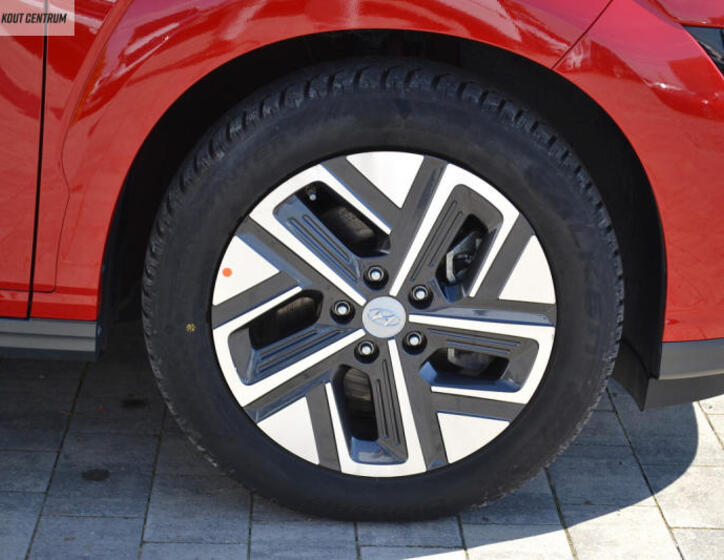 Hyundai Kona 9