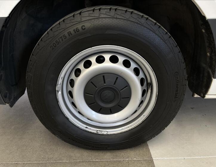 Volkswagen Crafter 22