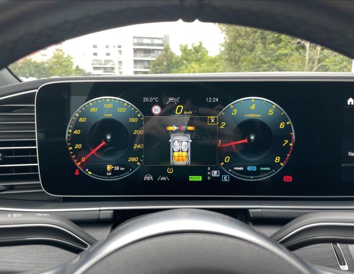 Mercedes-Benz GLE 9