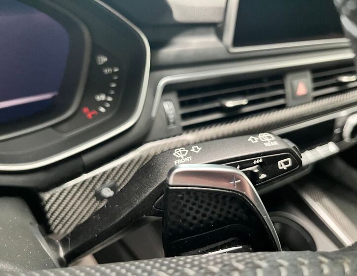 Audi RS4 10