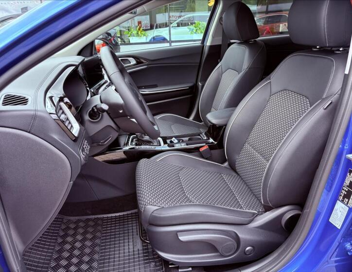 KIA Ceed 12