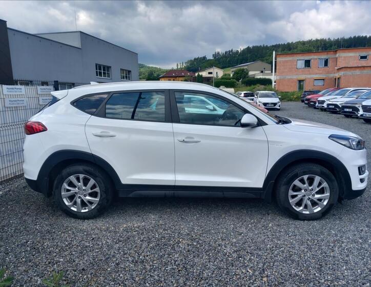 Hyundai Tucson 5