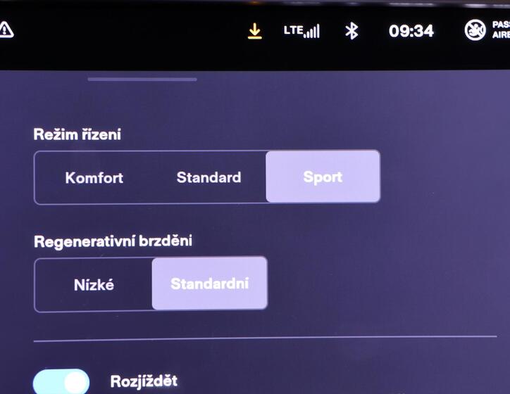 Tesla Model S 28
