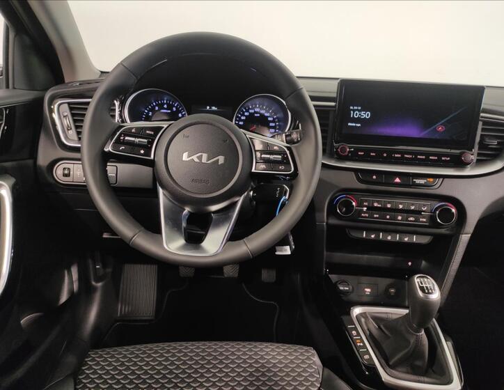 KIA XCeed 17