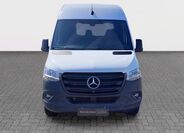 Mercedes-Benz Sprinter 8