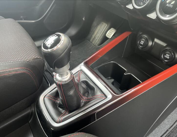 Suzuki Swift 21