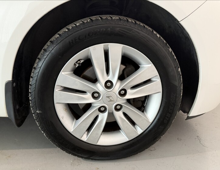 Hyundai ix20 16
