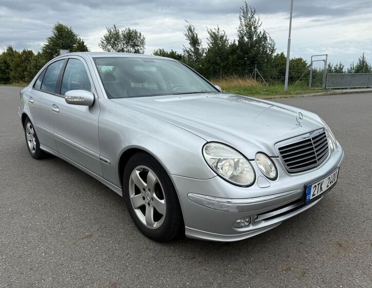 Mercedes-Benz Třídy E 7