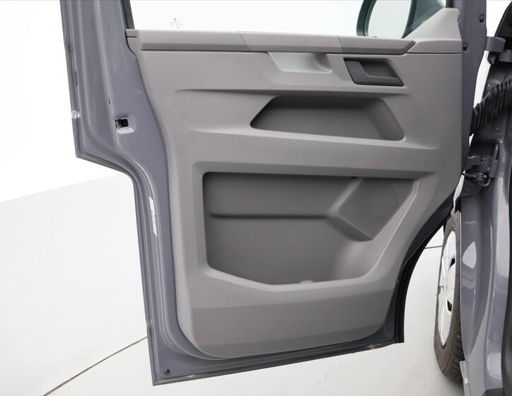 Volkswagen Transporter 13