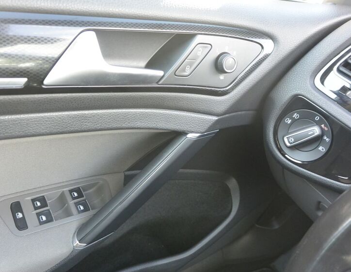Volkswagen Golf 18