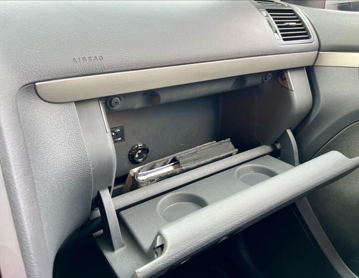 Volkswagen Touran 31