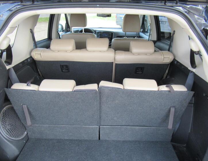 Mitsubishi Outlander 27