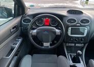 Ford Focus 9