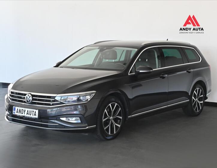 Volkswagen Passat 1