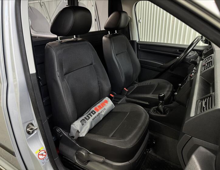 Volkswagen Caddy 38