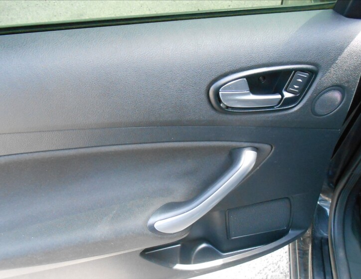 Ford Mondeo 12