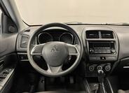 Mitsubishi ASX 5