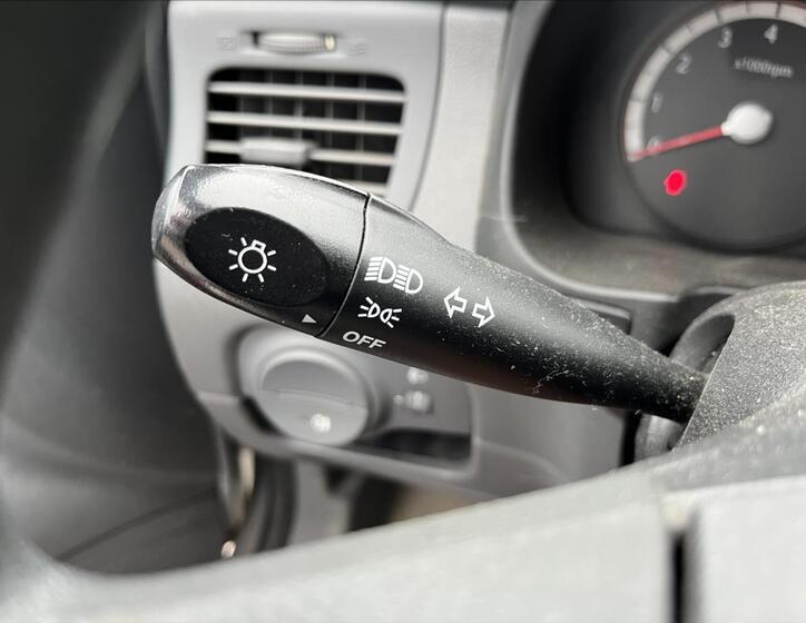 KIA Rio 21