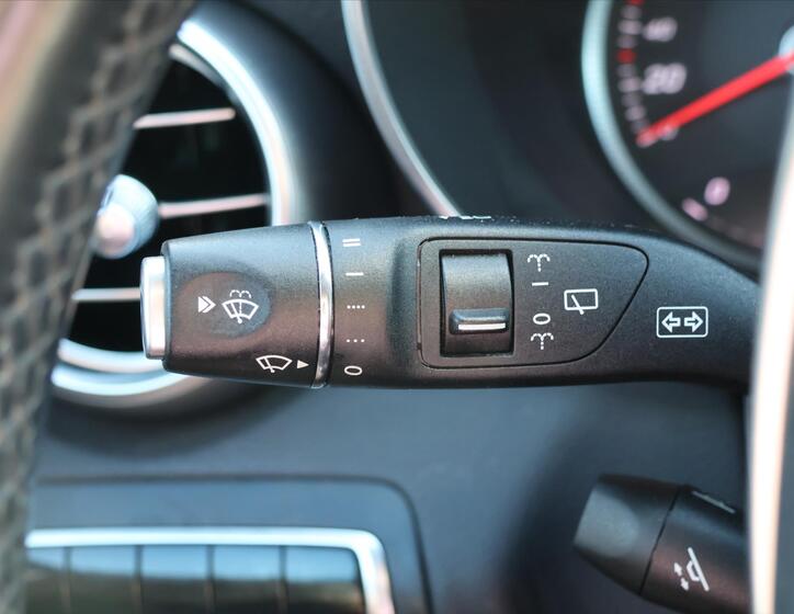 Mercedes-Benz Třídy C 22