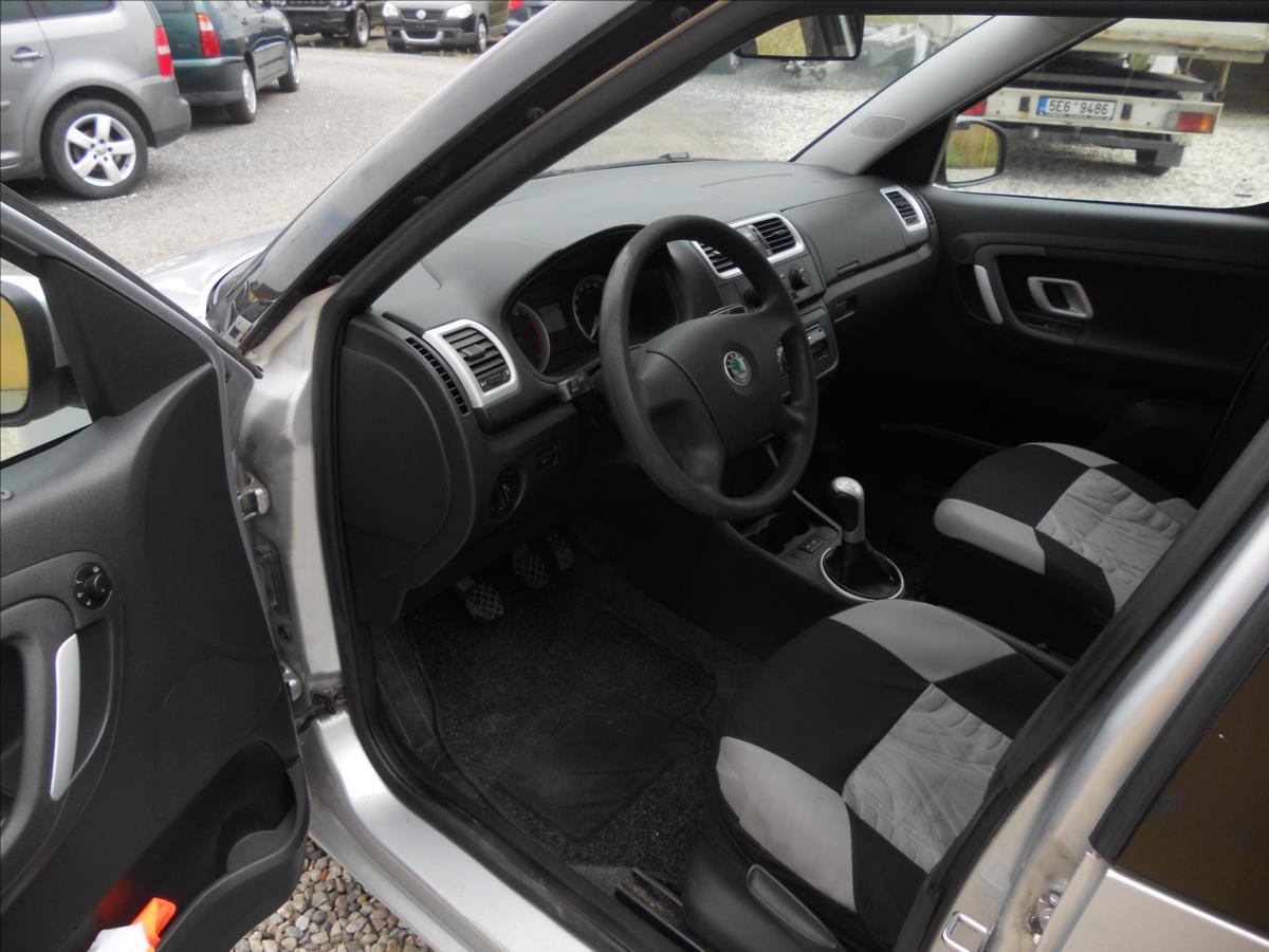 Škoda Roomster