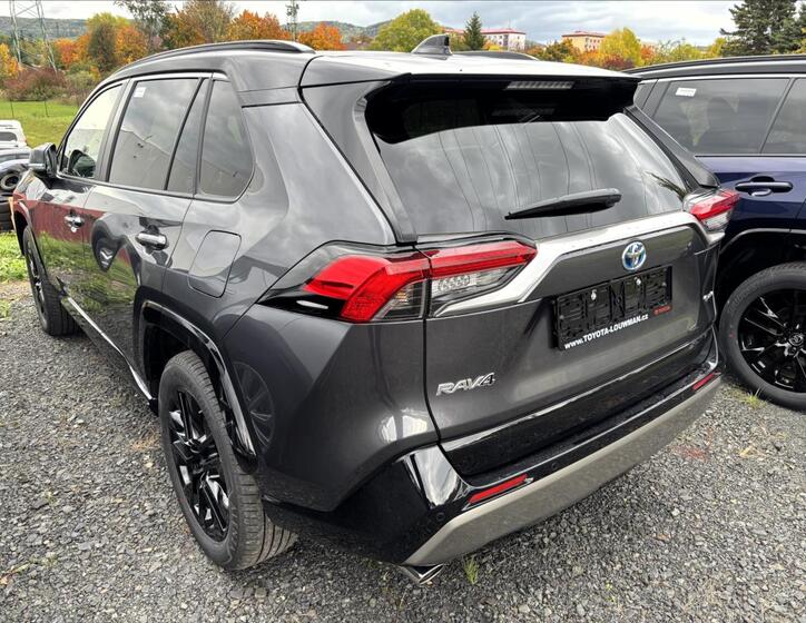 Toyota RAV4 4