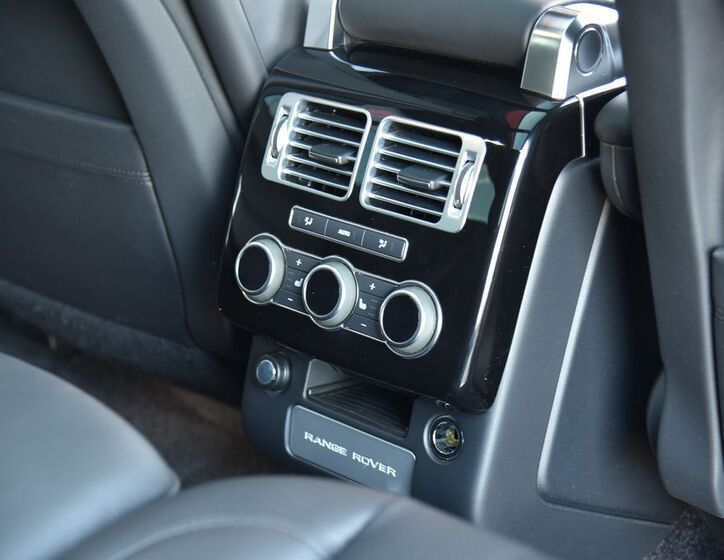 Land Rover Range Rover 23