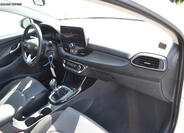 Hyundai i30 13