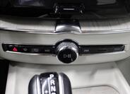 Volvo XC60 25