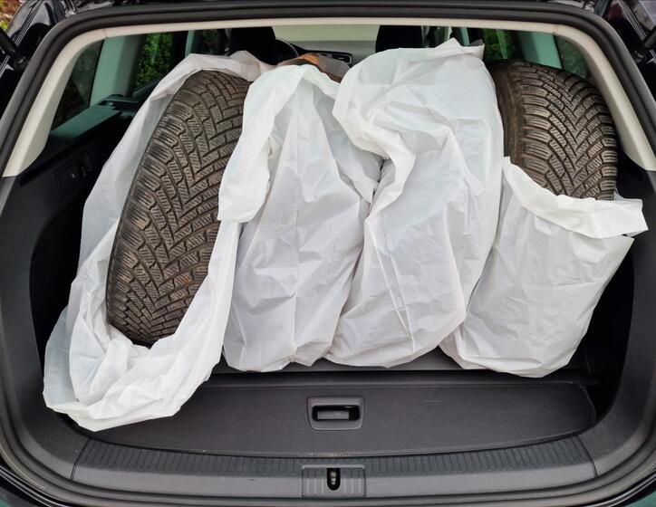 Volkswagen Golf 16