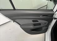 Volkswagen Golf 29