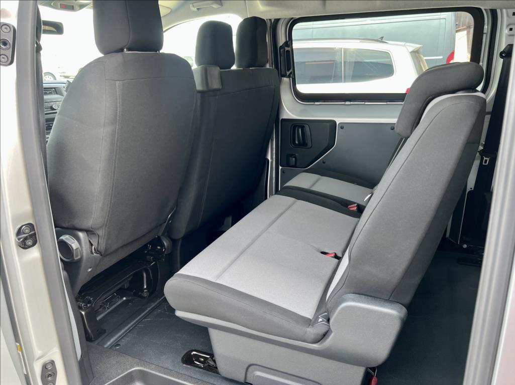 Peugeot Traveller