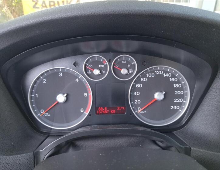 Ford Focus 11