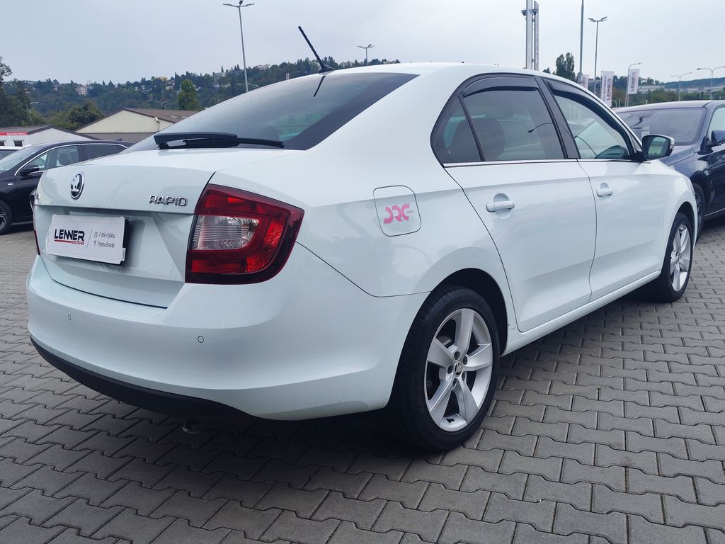 Škoda Rapid