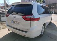 Toyota Sienna 11