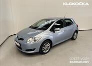 Toyota Auris 1