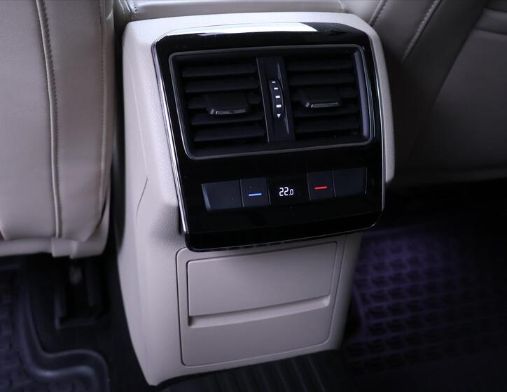 Škoda Superb 32