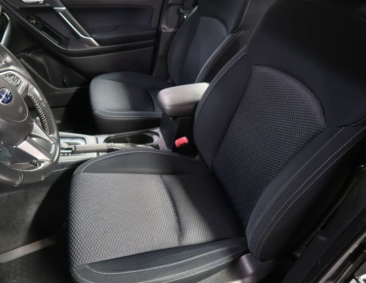 Subaru Forester 9