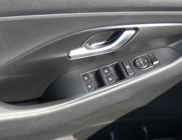 Hyundai i30 9