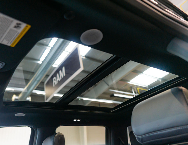 Ford F-150 33