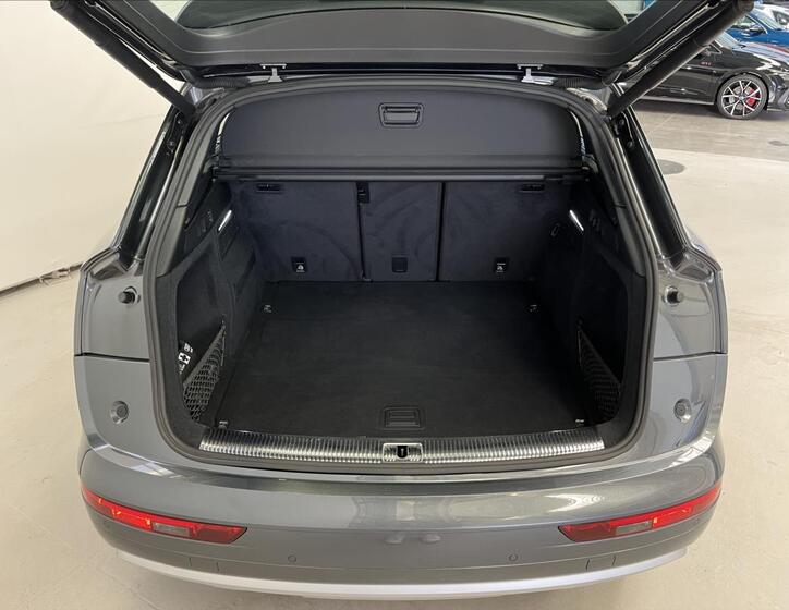 Audi Q5 31