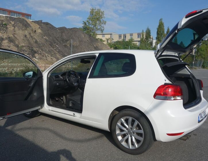 Volkswagen Golf 26
