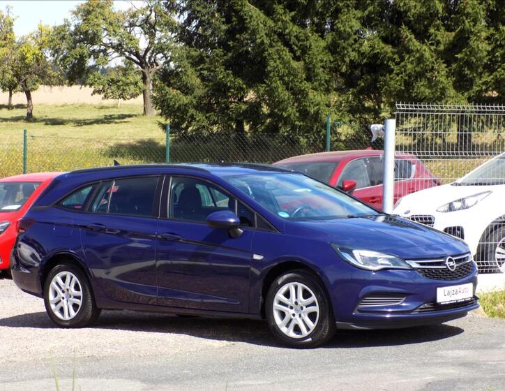 Opel Astra 32