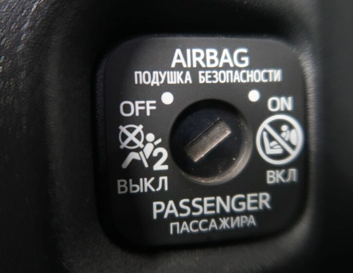 Toyota Yaris 30