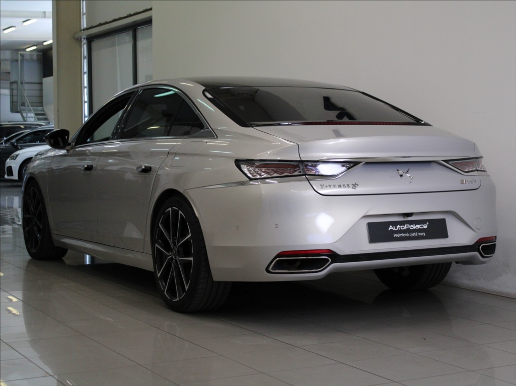 DS Automobiles DS9