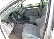 Volkswagen Touran 17