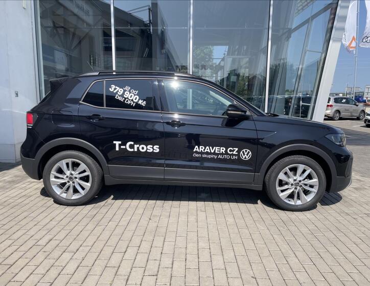 Volkswagen T-Cross 4
