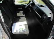 Volkswagen Caravelle 12