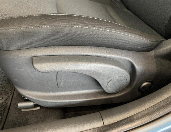 Hyundai i30 25